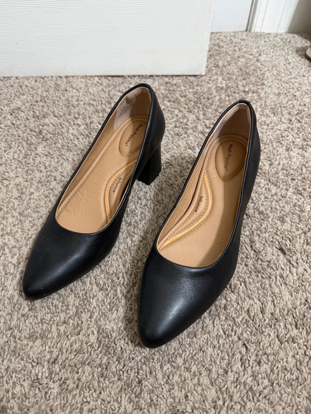 Hush Puppies Women's Black Glory Pump Block Closed Toe Pointed Round Toe Heels